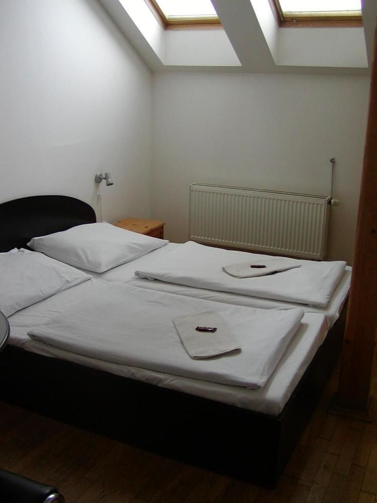 Beta Pension Prague Luaran gambar